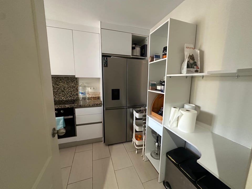 Urbanización privada, habitación privada Apartment in Marbella