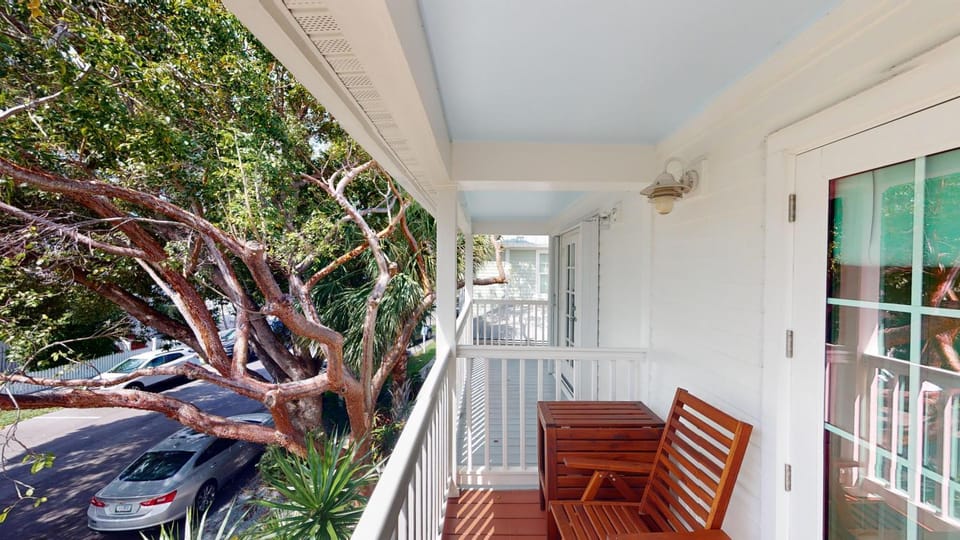 Booty Caye House in Stock Island