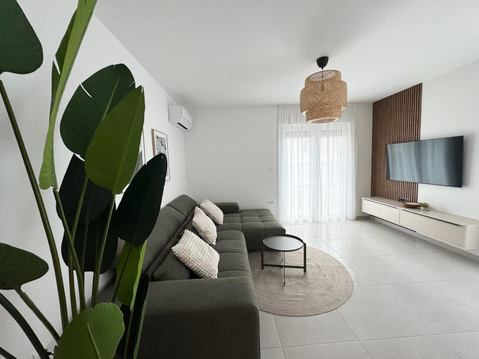 Divina V 150 meters from the beach Apartment in Pula