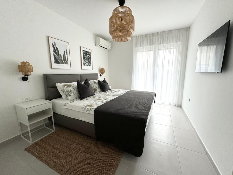 Divina V 150 meters from the beach Apartment in Pula