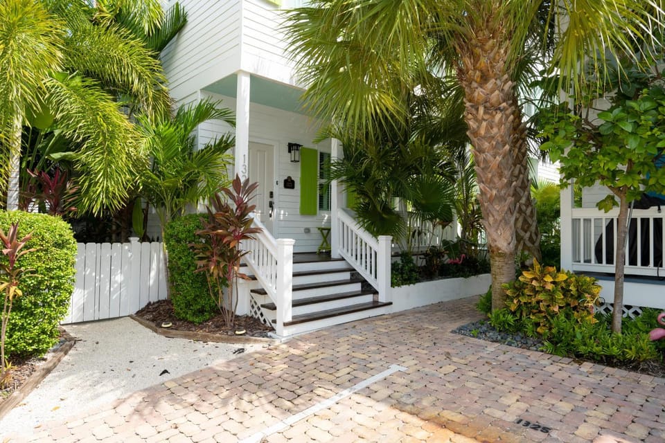 The Green Gawdess House in Key West