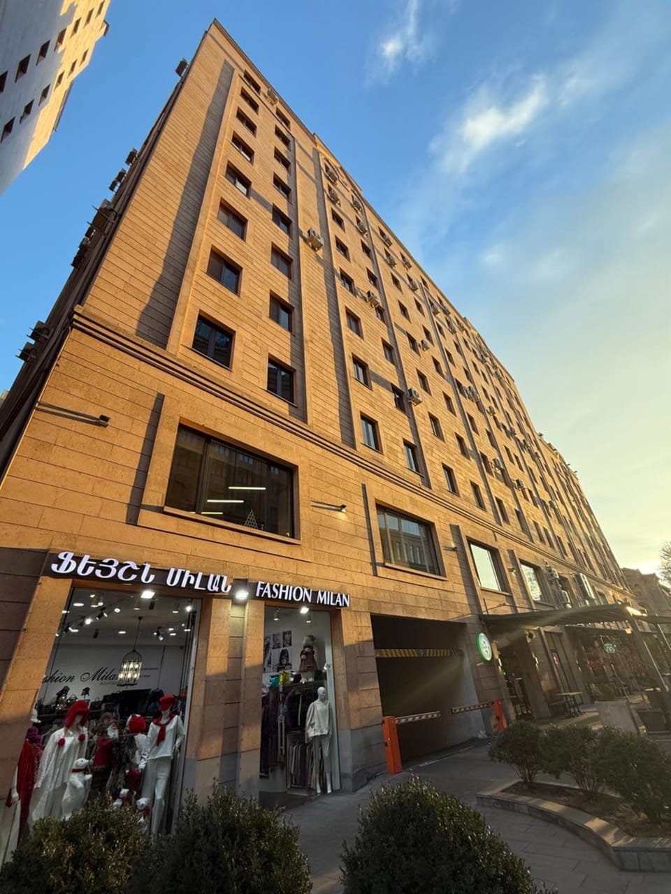 Property building, Day