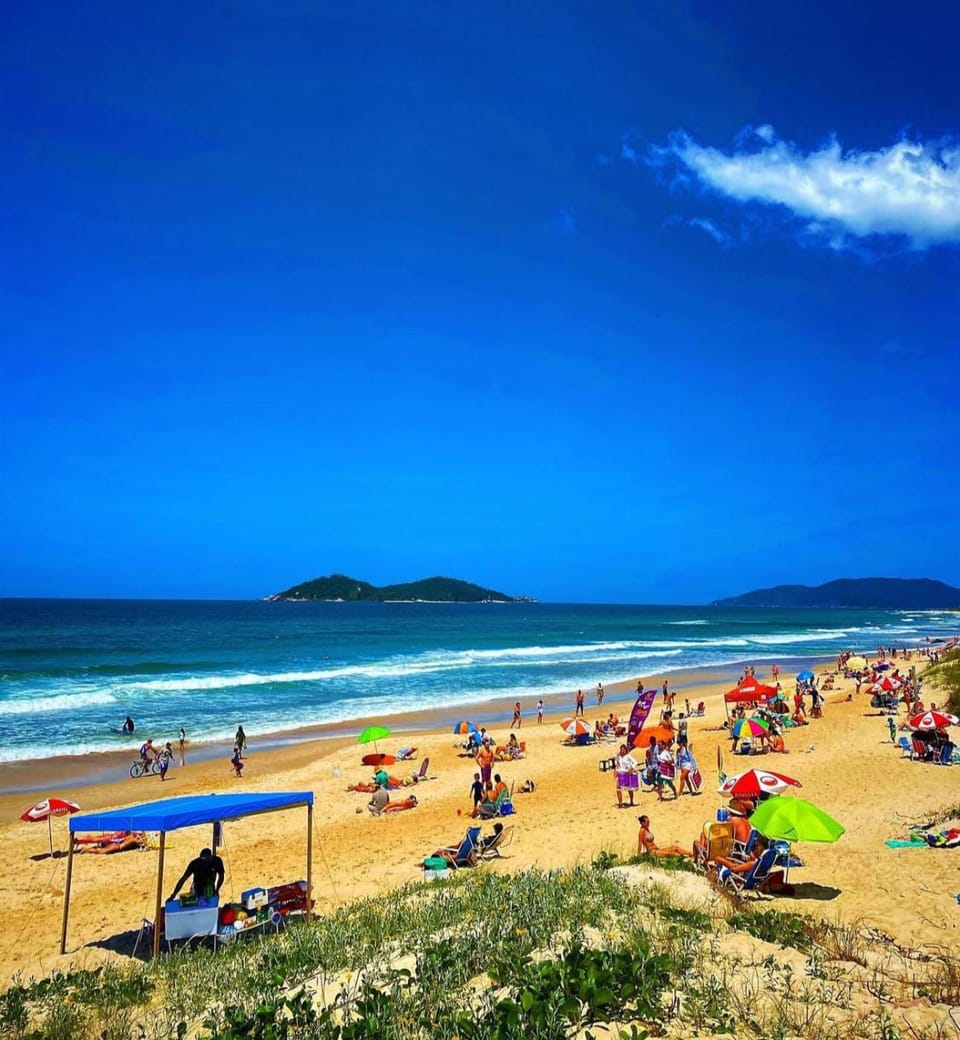 Apartamento completo perto da praia Apartment in Florianopolis