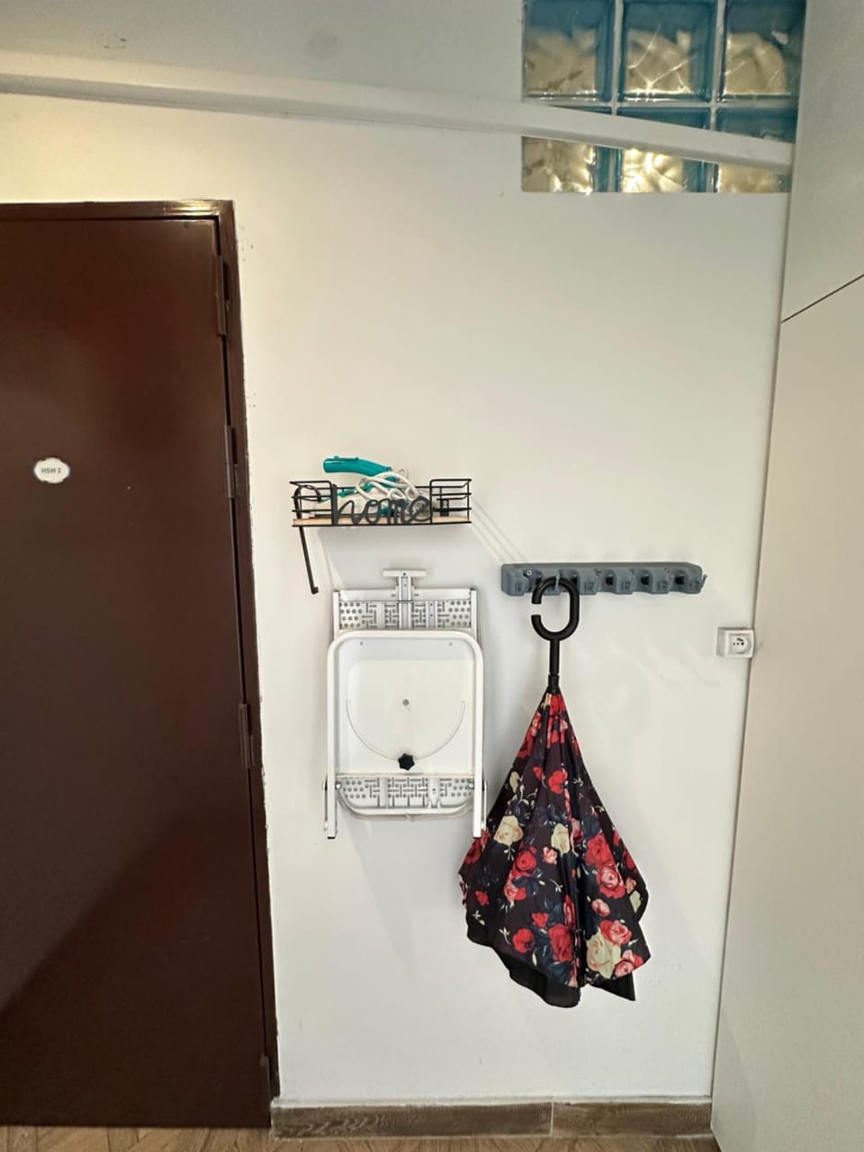 Lobby or reception, wardrobe