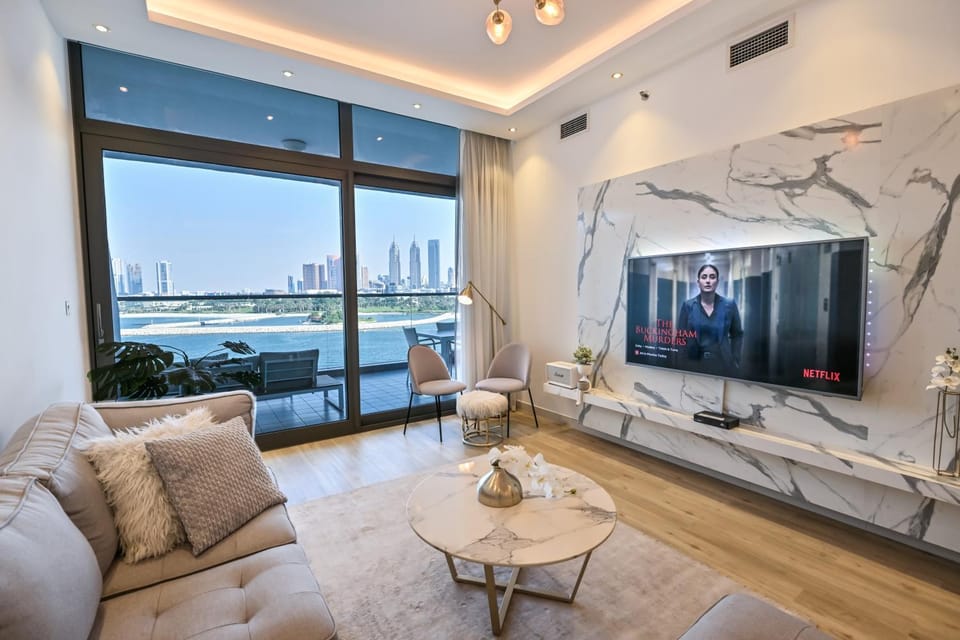 Living room, Sea view