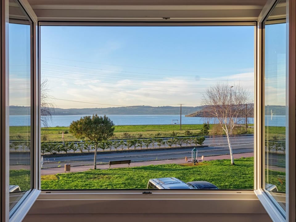 Alojamientos "Lago de As Pontes" Apartment in O Eume