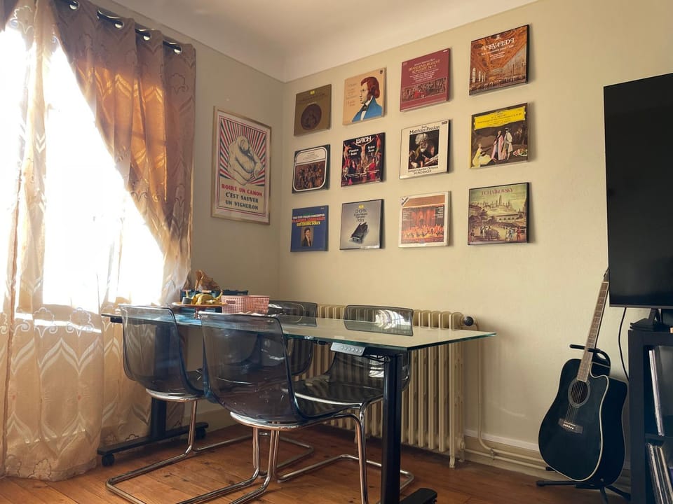 Living room, Dining area, Dinner