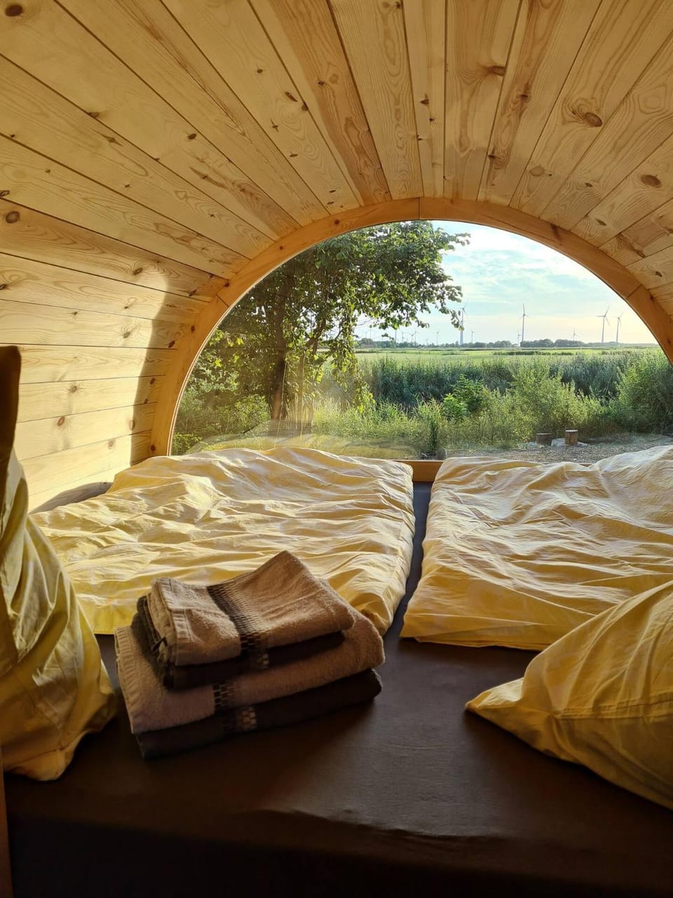 Natural landscape, Photo of the whole room, Bedroom