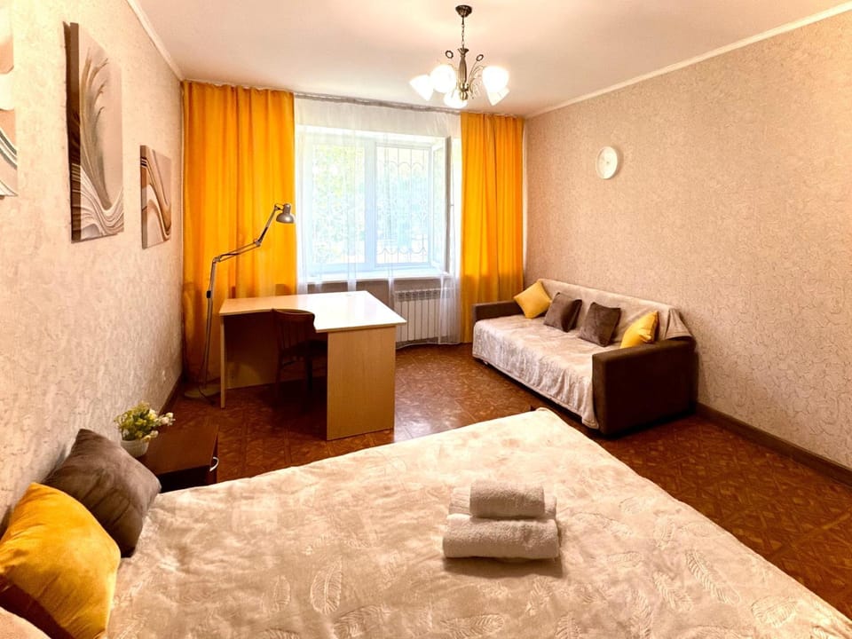 Добрая квартира Apartment in Almaty