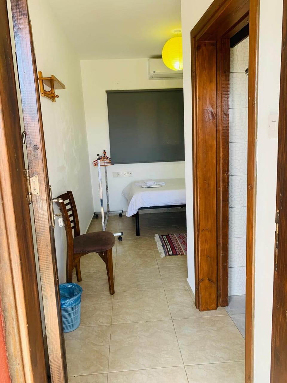 Bed, TV and multimedia, Bedroom
