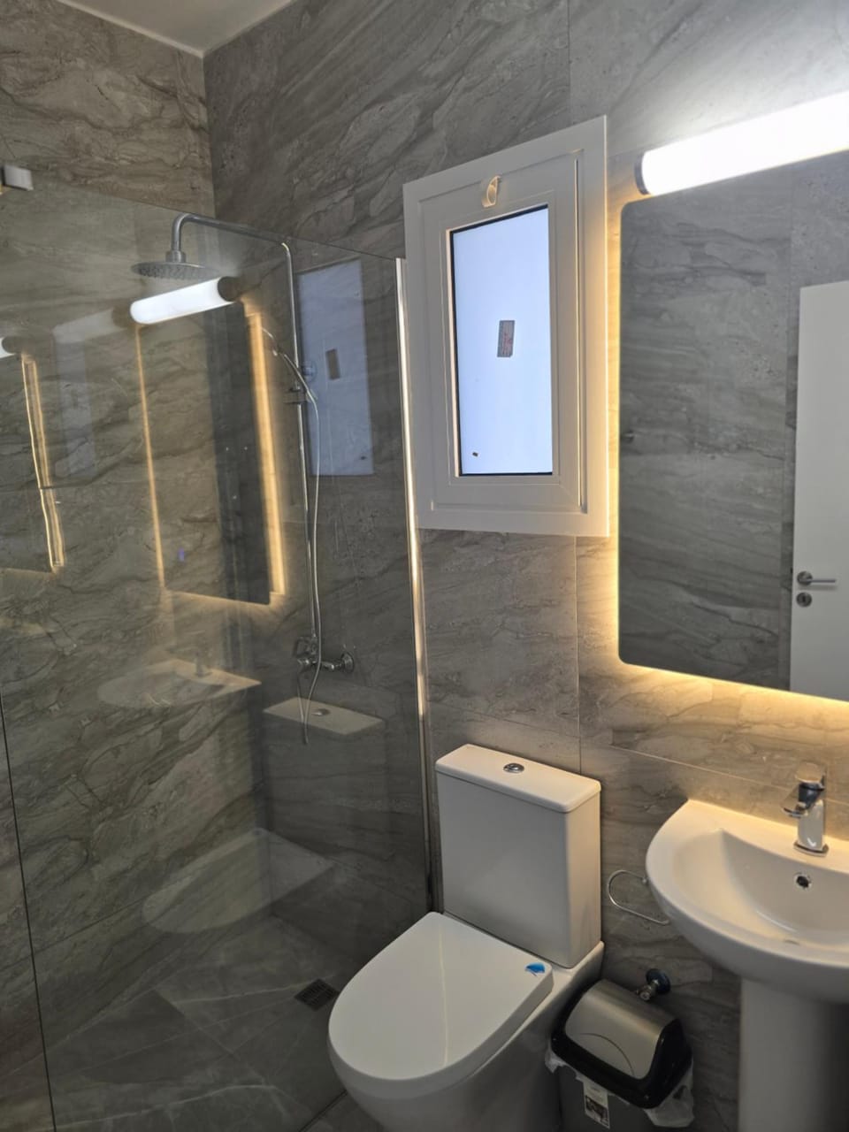 Shower, Toilet, Bathroom