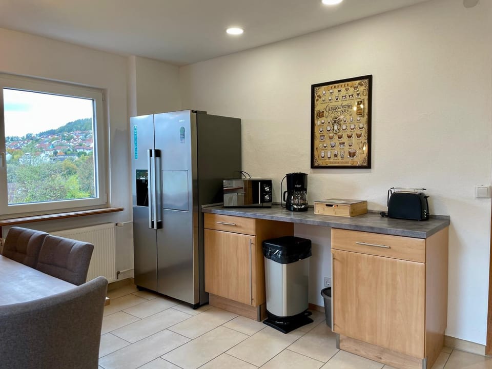 Coffee/tea facilities, Kitchen or kitchenette