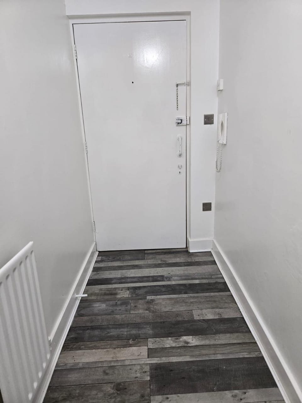 One bedroom flat Apartment in Barking