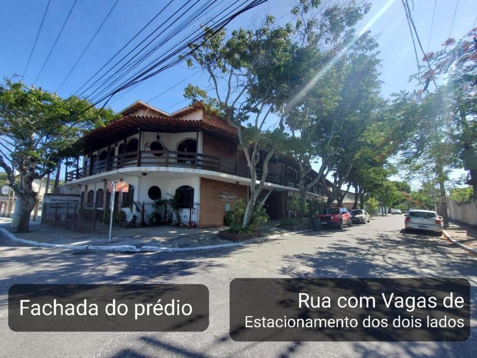 Property building, Neighbourhood, Street view, Parking