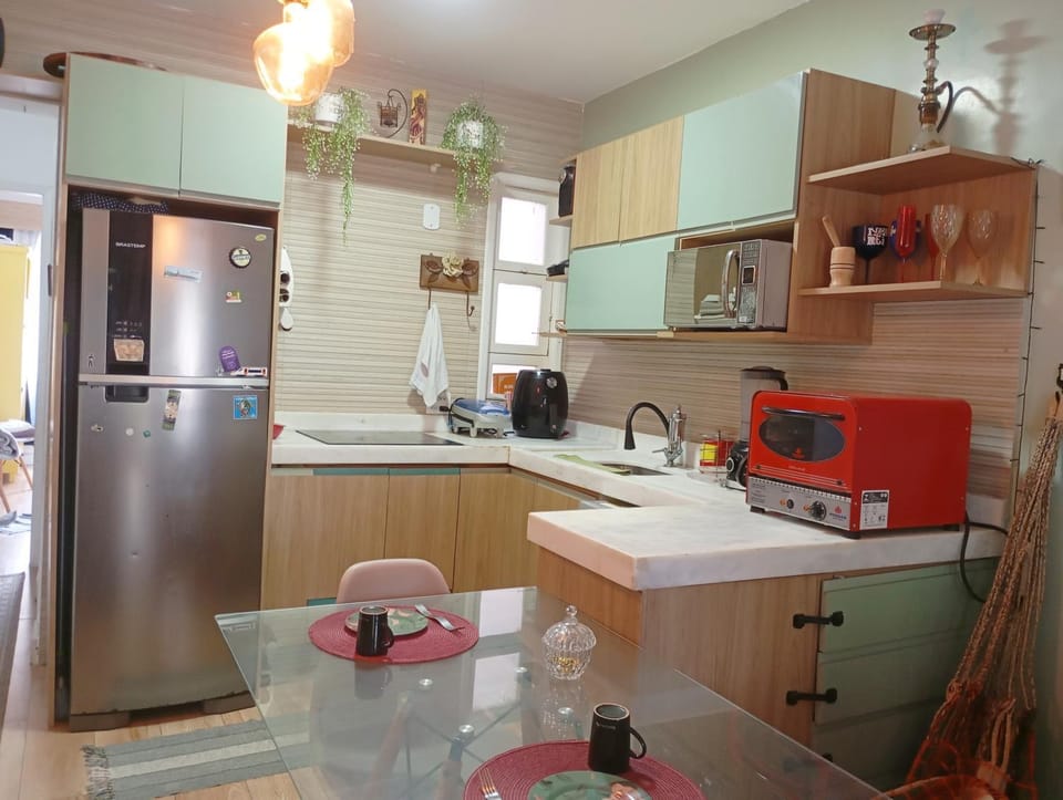Coffee/tea facilities, Kitchen or kitchenette, oven, pet friendly, stove, toaster