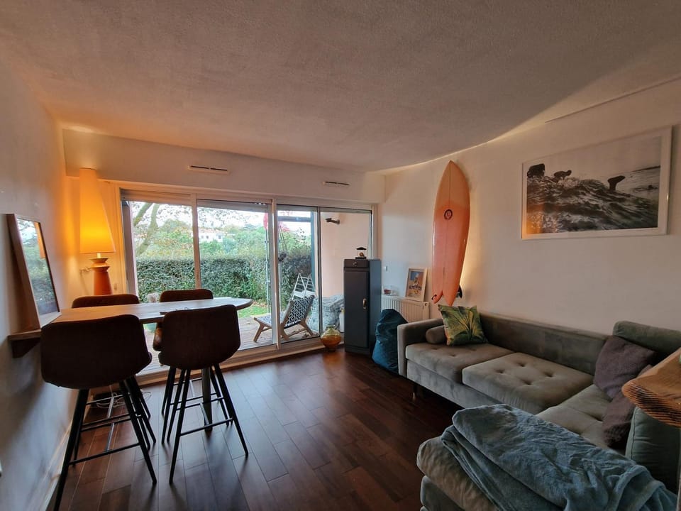 Jardin de la chambre d Amour Apartment in Anglet