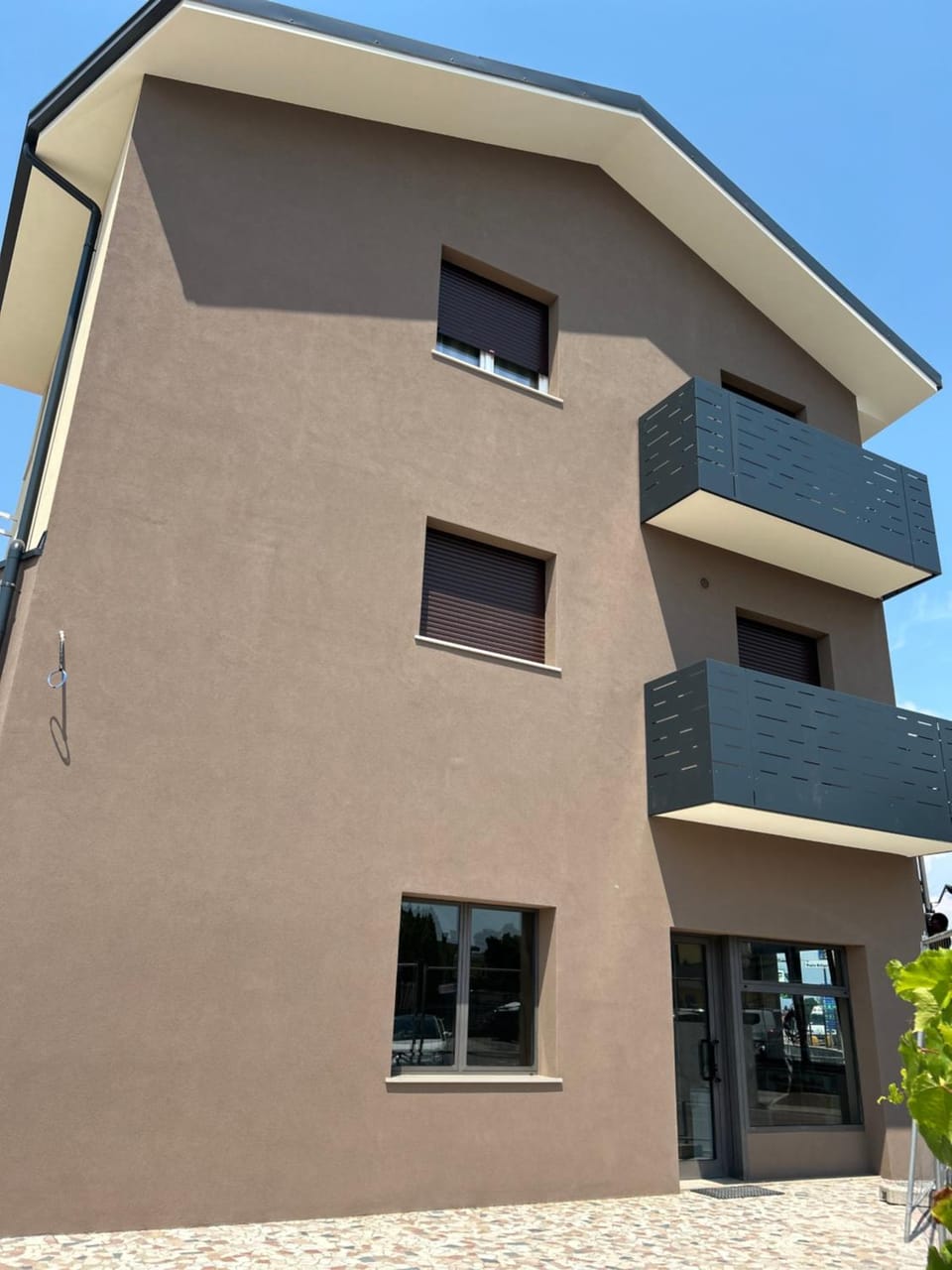 Property building, Balcony/Terrace