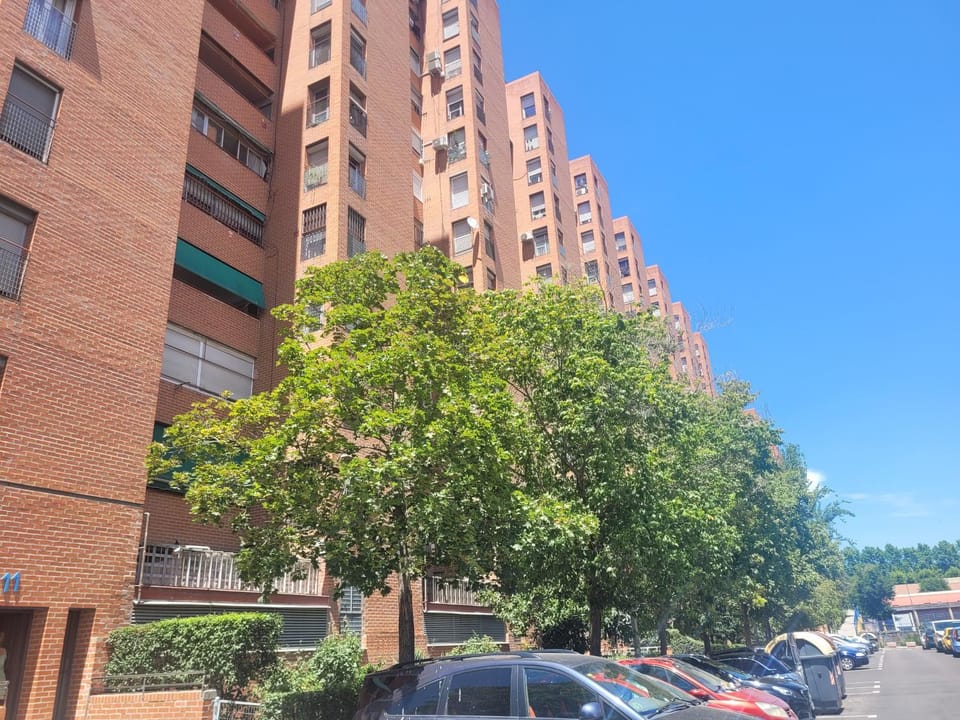 Habitaciones con vistas Madrid Bed and Breakfast in Madrid