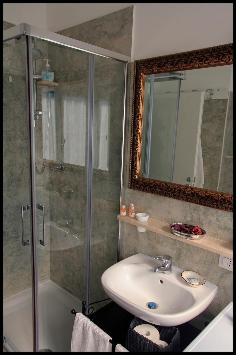 Shower, Bathroom