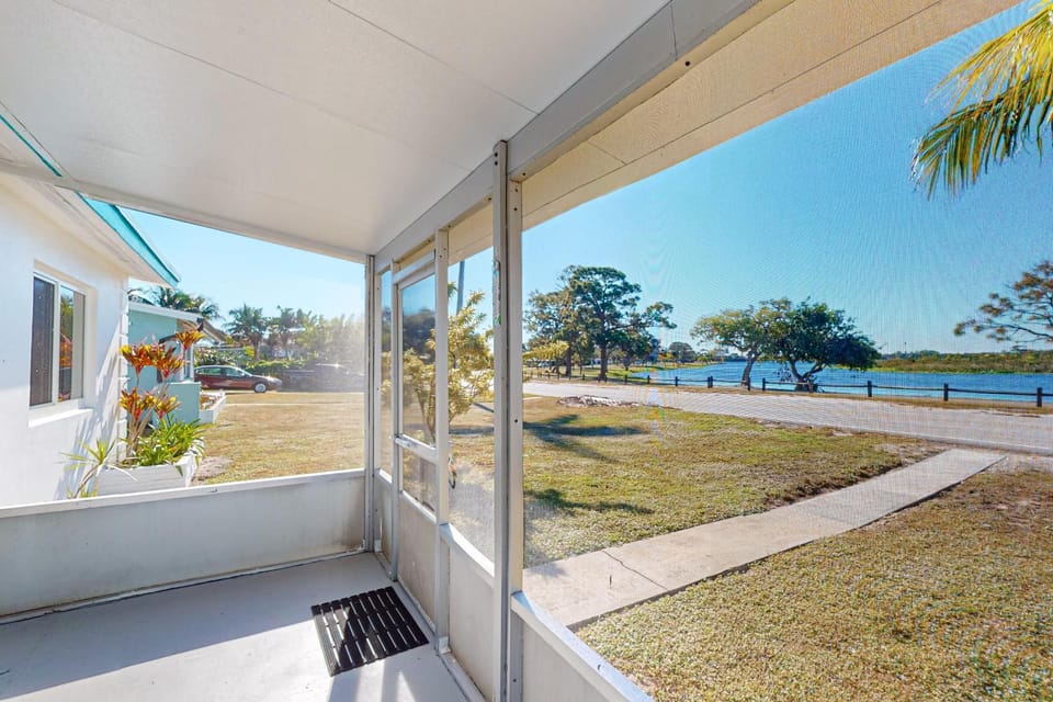4 Mi to Beach! Lake-View Florida Family Retreat House in Lake Worth