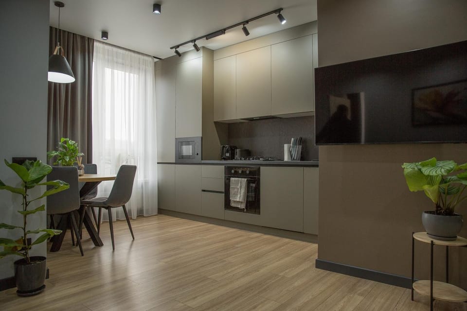 Coffee/tea facilities, Kitchen or kitchenette, oven, pet friendly, stove