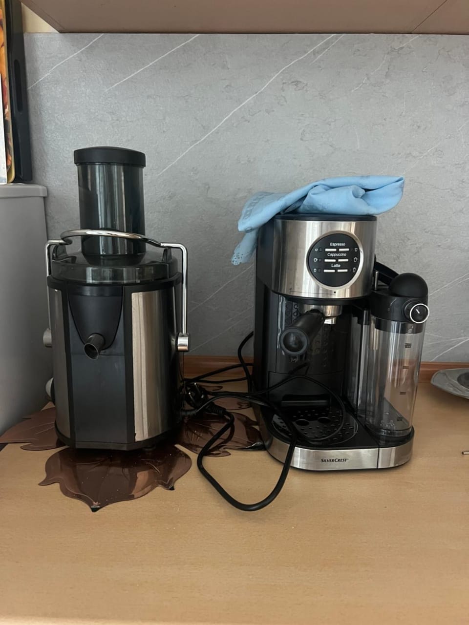 Coffee/tea facilities