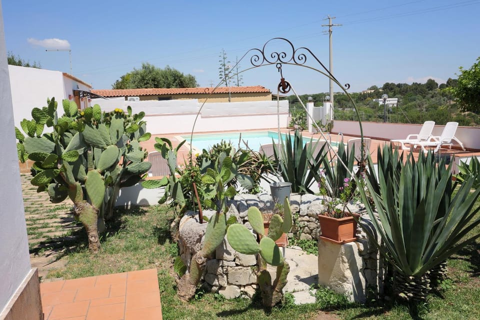 Cavagrande Guest House Bed and Breakfast in Sicily