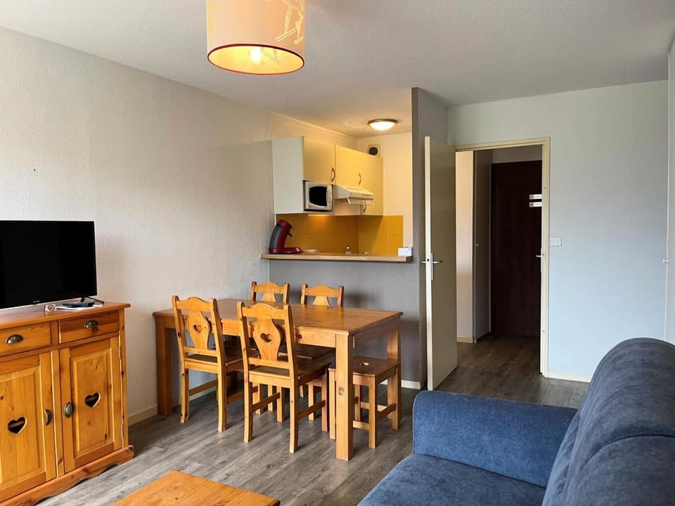 Résidence Hauts De Peyragudes Mp - T2/6pers -HAUT DE PEYRAGUDES C8- Peyresourde MAE-7541 Apartment in Catalonia