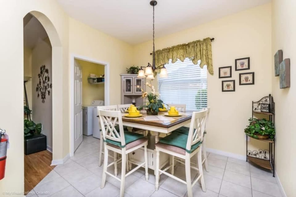 Magic Disney Home 4 Bd 3 Bt with Private Pool House in Haines City
