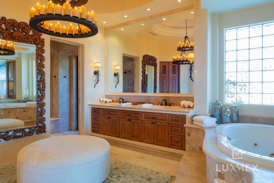 Luxurious Seclusion at Palmilla Fully Staffed - Swimmable Beach Villa in Baja California Sur