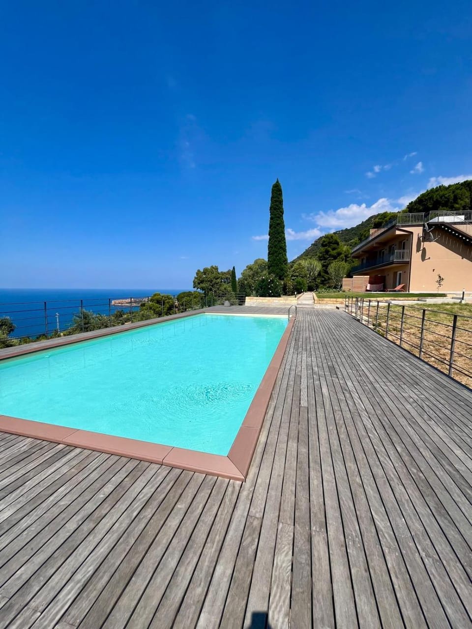 Natural landscape, Pool view