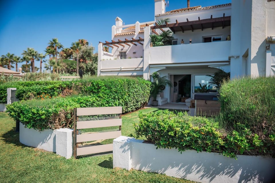 Casa Elegancia - Beach Paradise Apartment in Marbella
