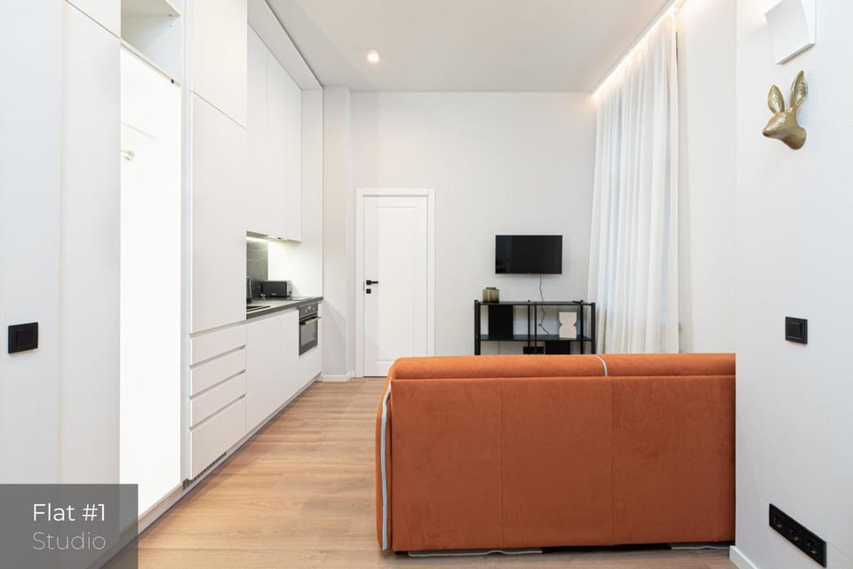 TV and multimedia, Photo of the whole room