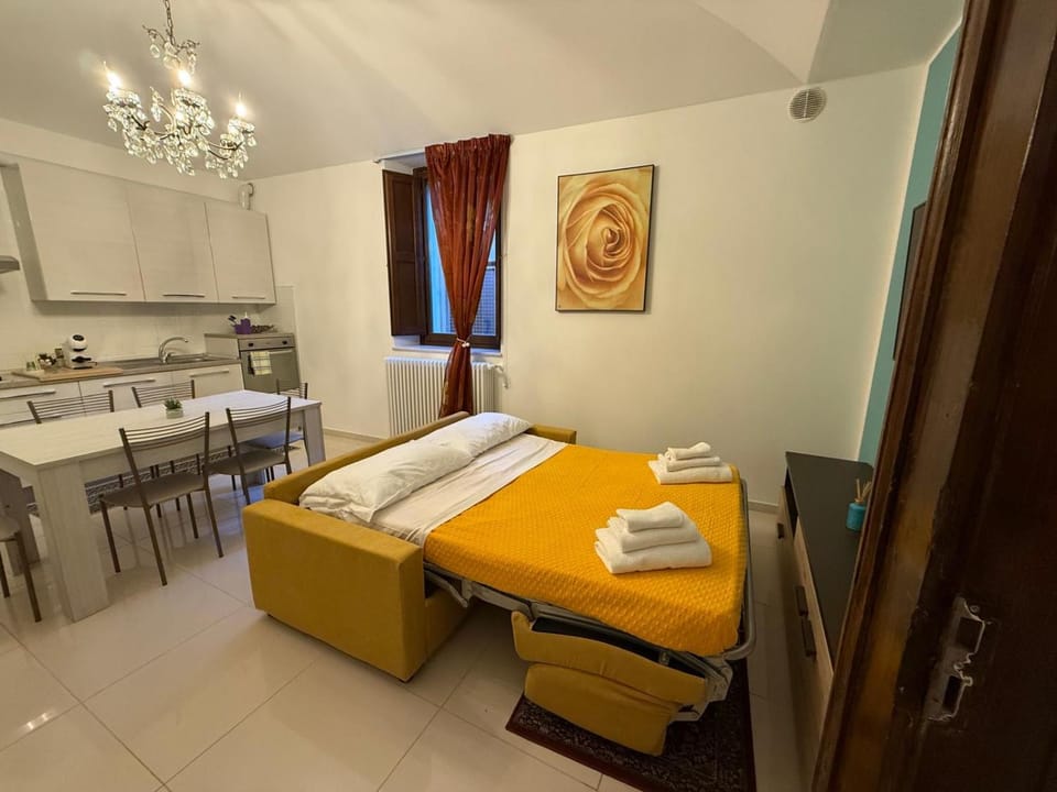 Anime Sante Apartment - Piazza Duomo House in L'Aquila