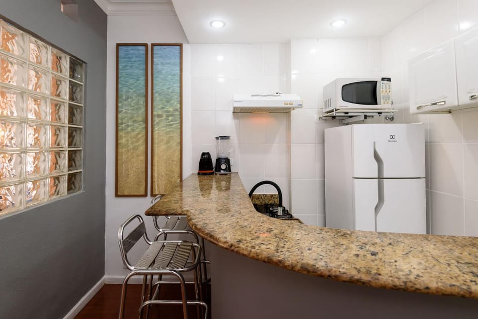1BDR 250m from Copacabana Beach | MVC 15/1106 Apartment in Rio de Janeiro