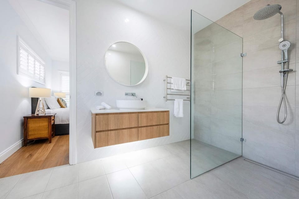 Driftwood - Oceanstays House in Yamba