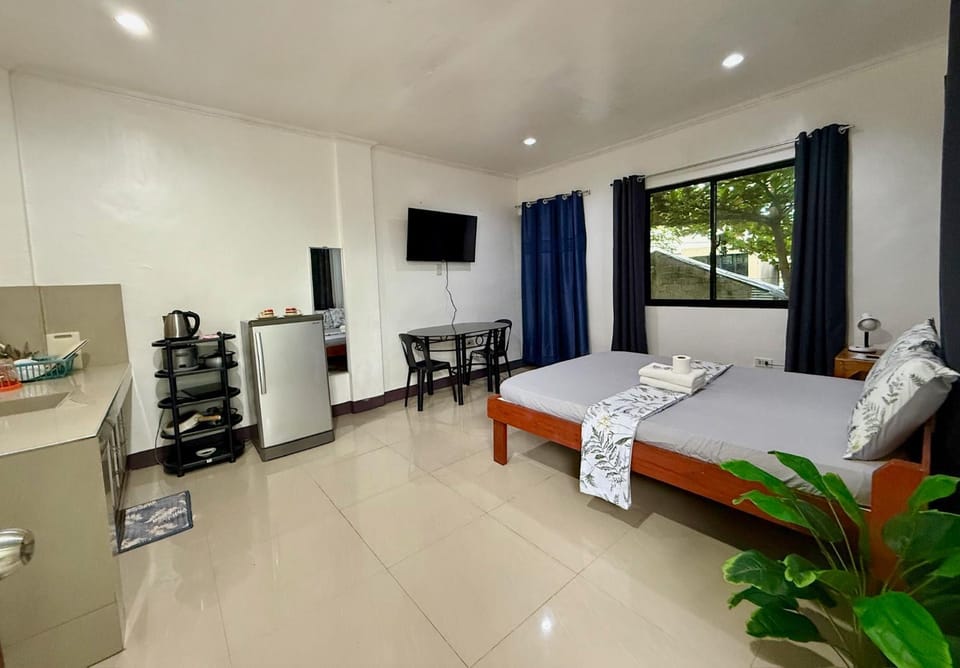 TV and multimedia, Photo of the whole room
