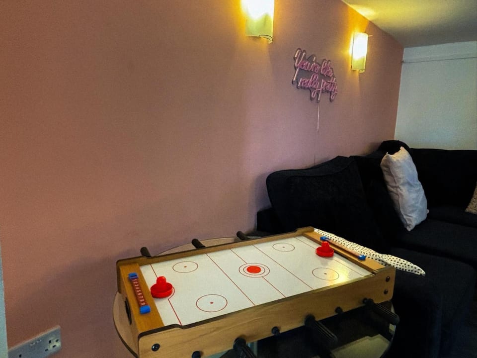 Duplex Stay With Hot Tub Opposite Stadium Apartment in Cardiff