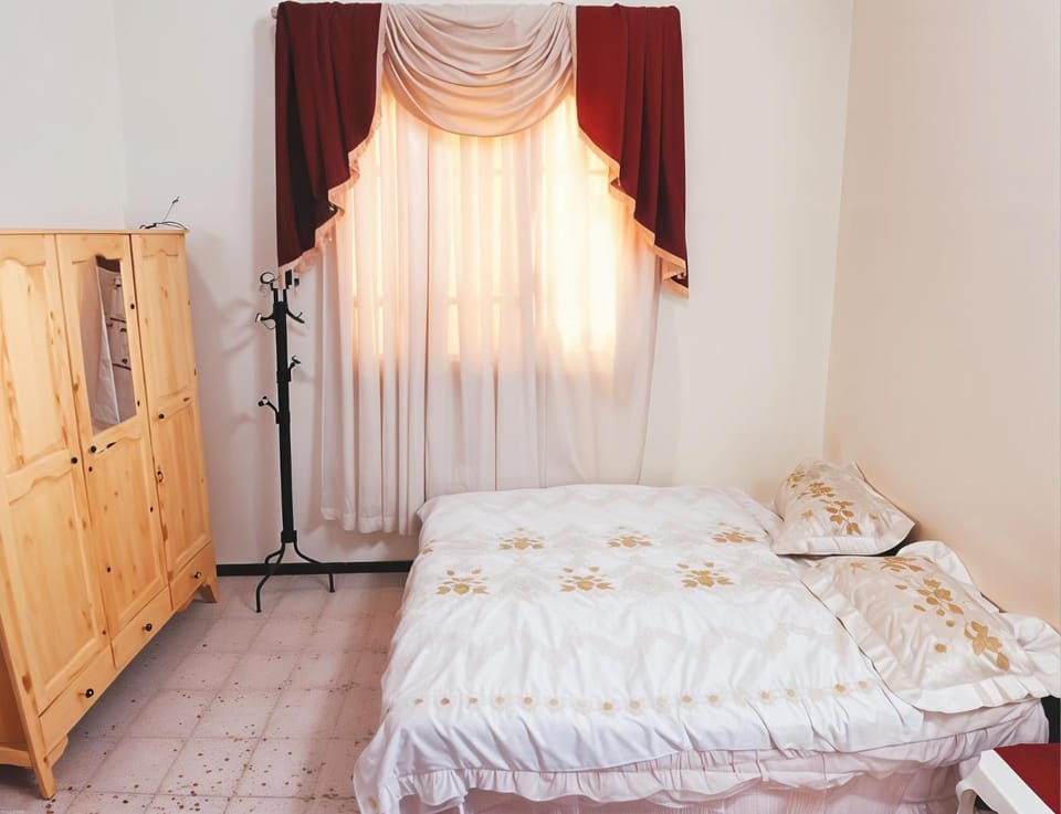 Bed, Bedroom, wardrobe