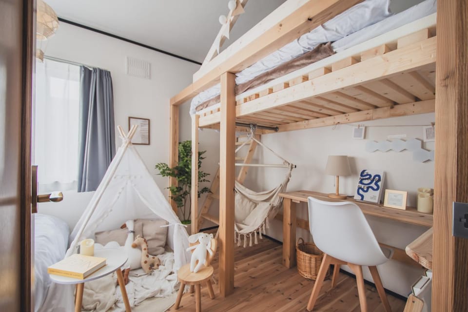 Bed, Bedroom, bunk bed