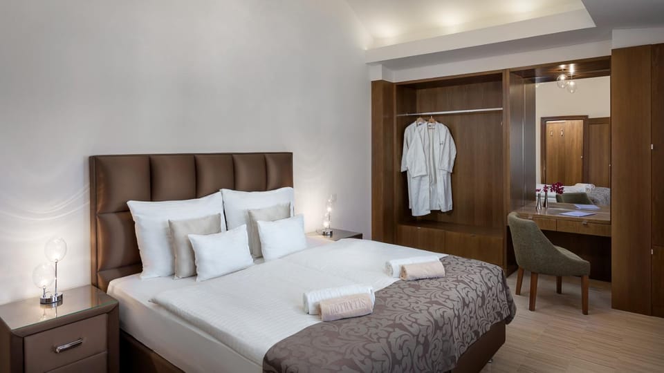 Property building, Bedroom