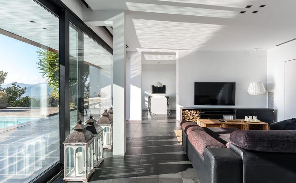 Living room, On site