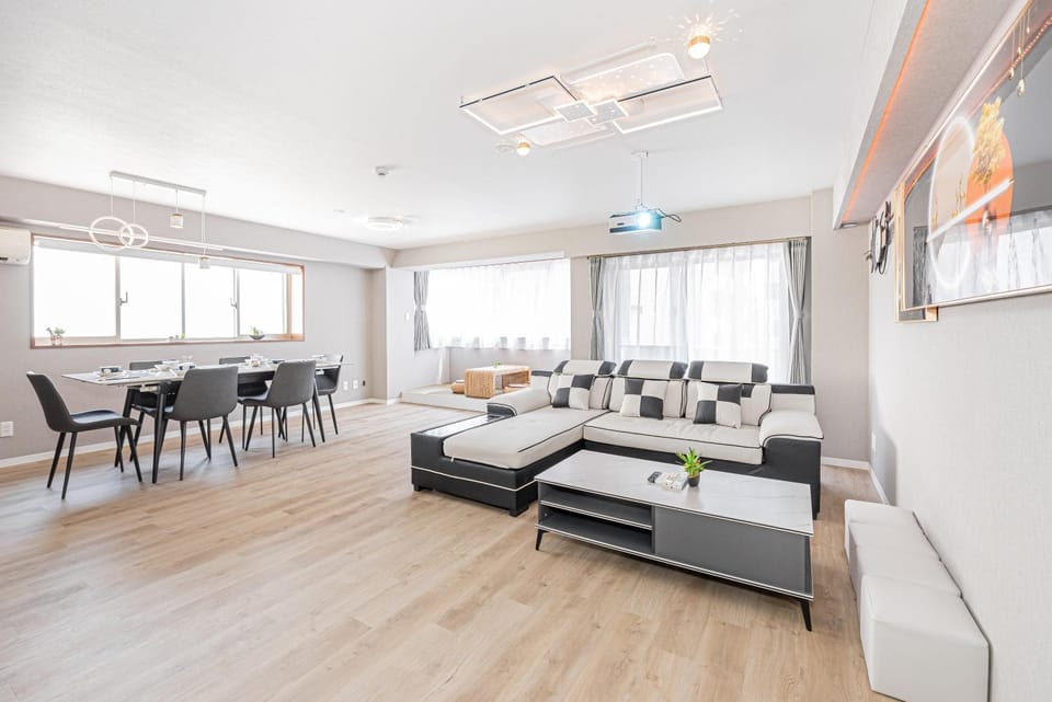 Living room, Seating area, air conditioner