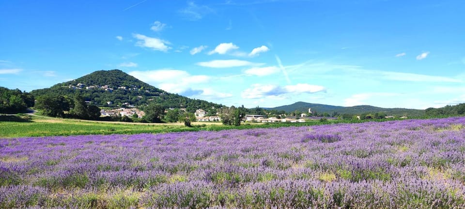 Nearby landmark, Day, Natural landscape, Mountain view
