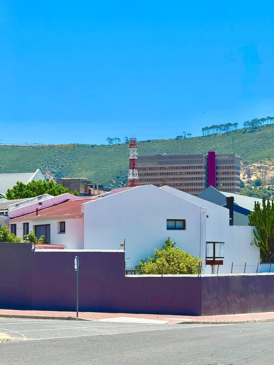 Property building, Day, Natural landscape, Mountain view