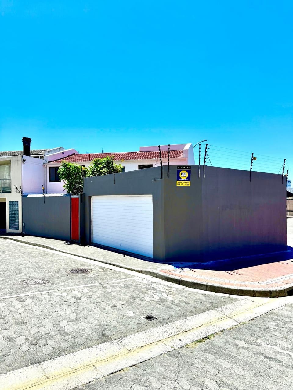 Property building, Day