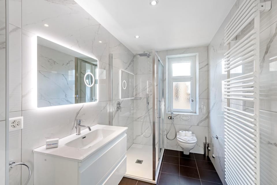 Shower, Bathroom