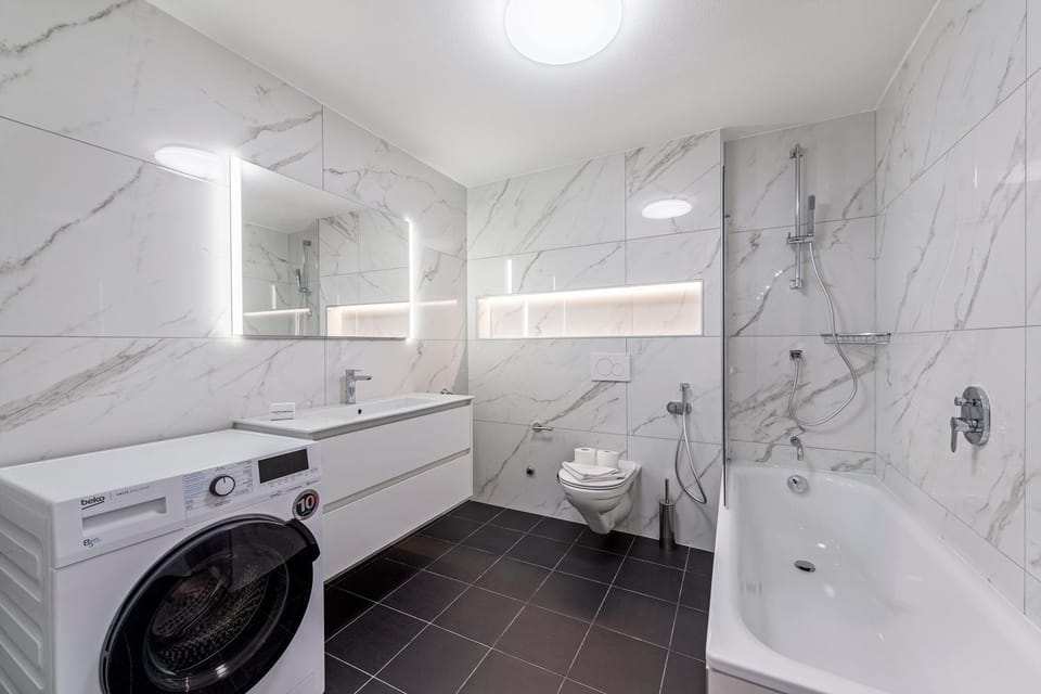 Bathroom, Bath
