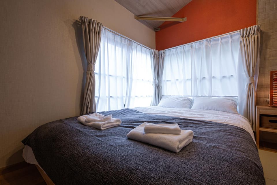 The Villa Ebisu RED惠比寿駅徒步8分静かな住宅地 Villa in Shibuya