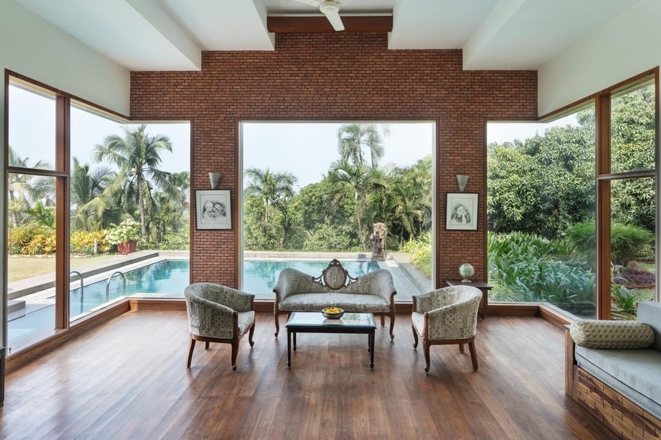 Garden, Living room, Seating area, Swimming pool